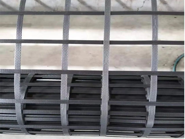 PP焊接土工格柵副本.jpg